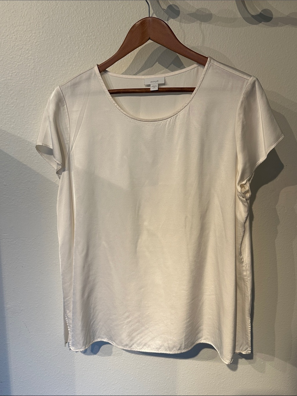J.Jill Sophisticated Soft Cream Short-Sleeve Blouse MP